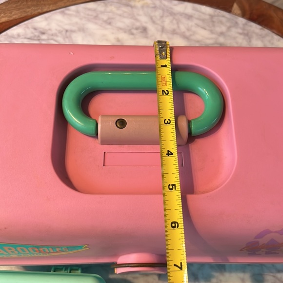 Vintage Caboodles set of 3 make-up case, travel case and RARE! lip gloss holder - Picture 16 of 17